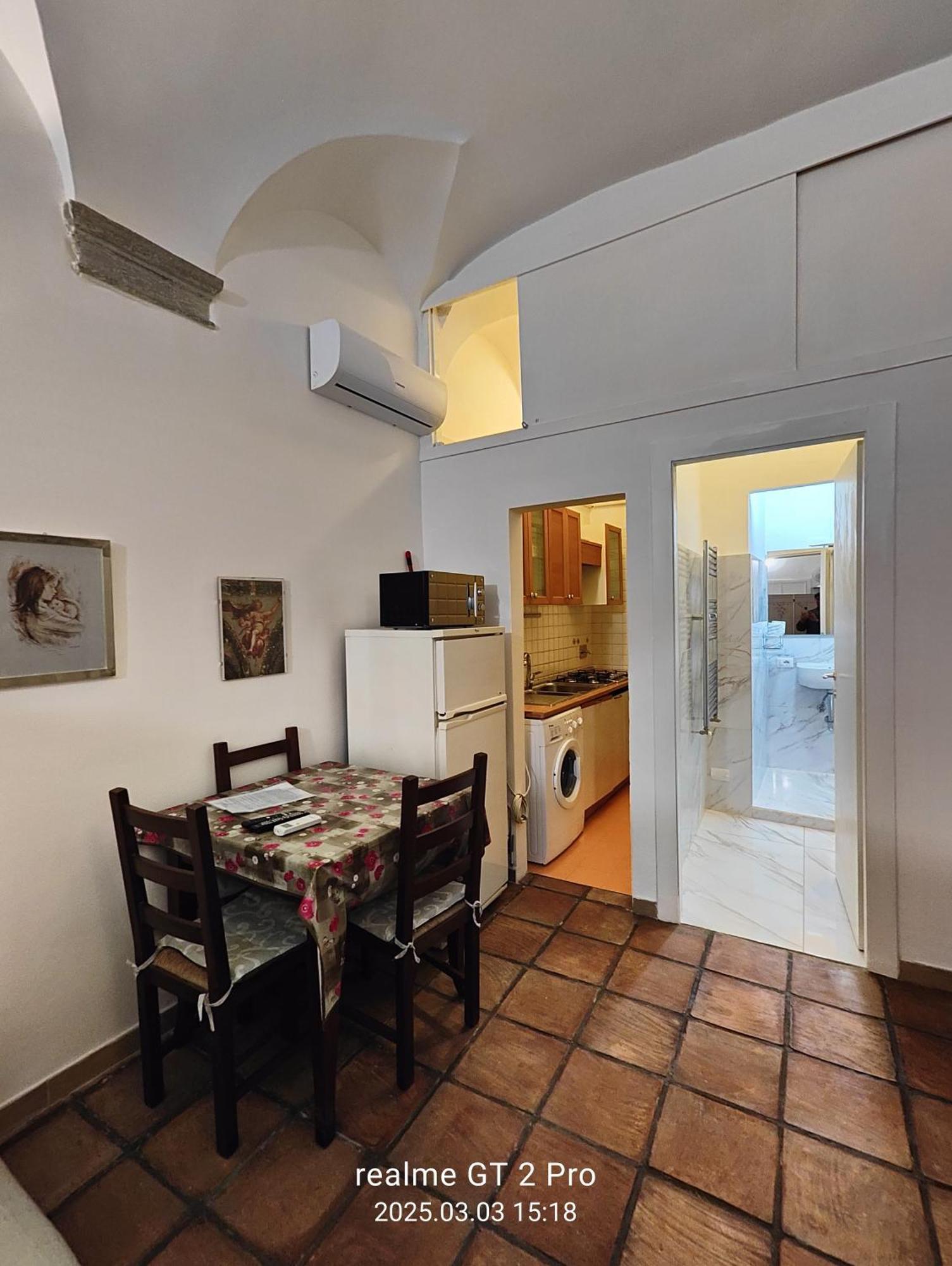 Navona & Castel Sant'Angelo Whole Holiday Apartment Da Pamino & Priscilla Rome Exterior photo