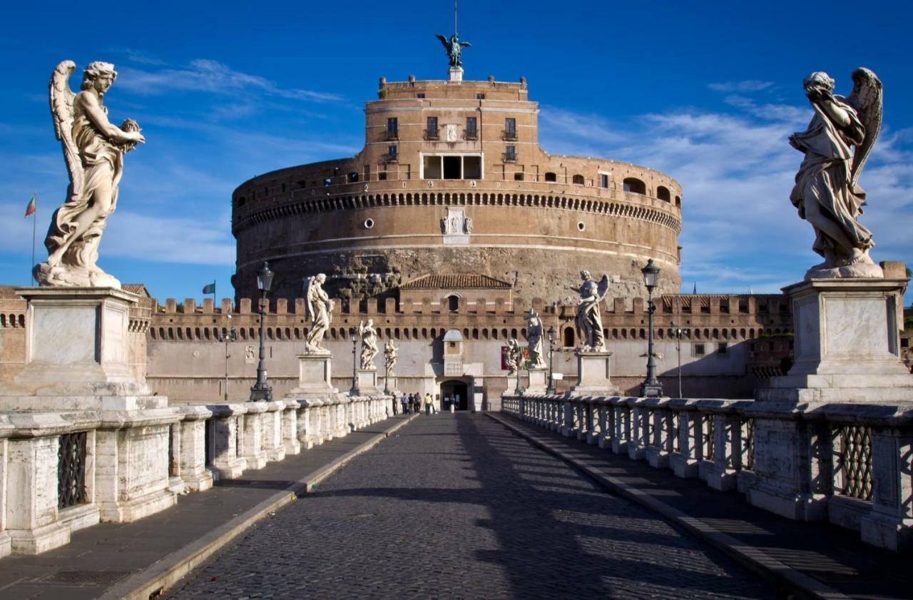 Navona & Castel Sant'Angelo Whole Holiday Apartment Da Pamino & Priscilla Rome Exterior photo